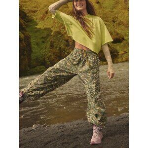 Free People Zephyr Printed Pants Olive Green Animal Print Combo NWOT Size Small